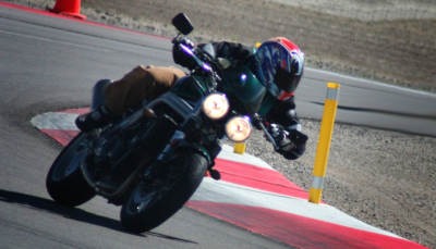 Triumph SPeed Triple 955i Race Track Test Review