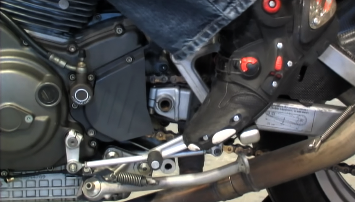 How To Set Your Motorcycle Controls to Fit You - CanyonChasers